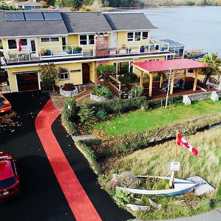 Birds Of A Feather Victoria Oceanfront Studio Suites Colwood Eksteriør bilde