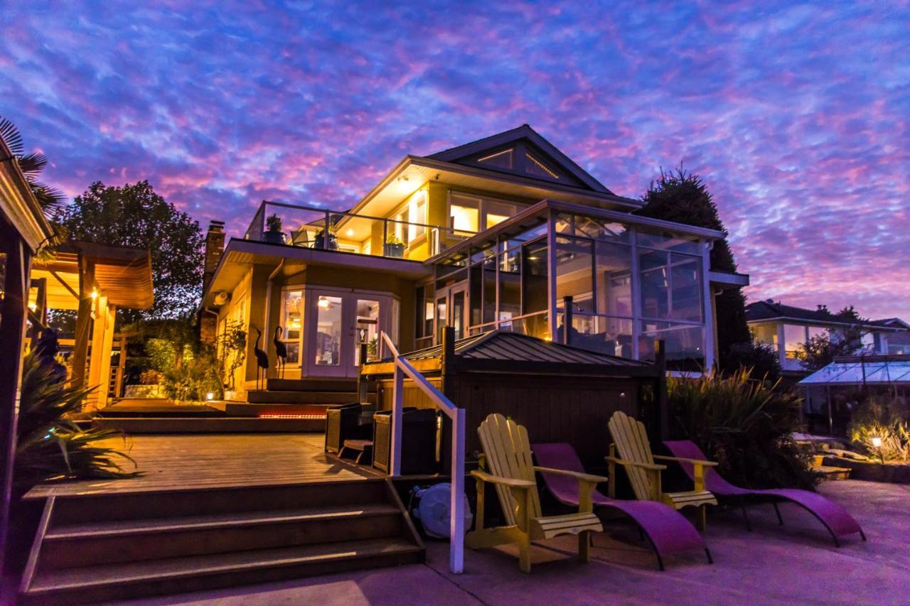 Birds Of A Feather Victoria Oceanfront Studio Suites Colwood Eksteriør bilde